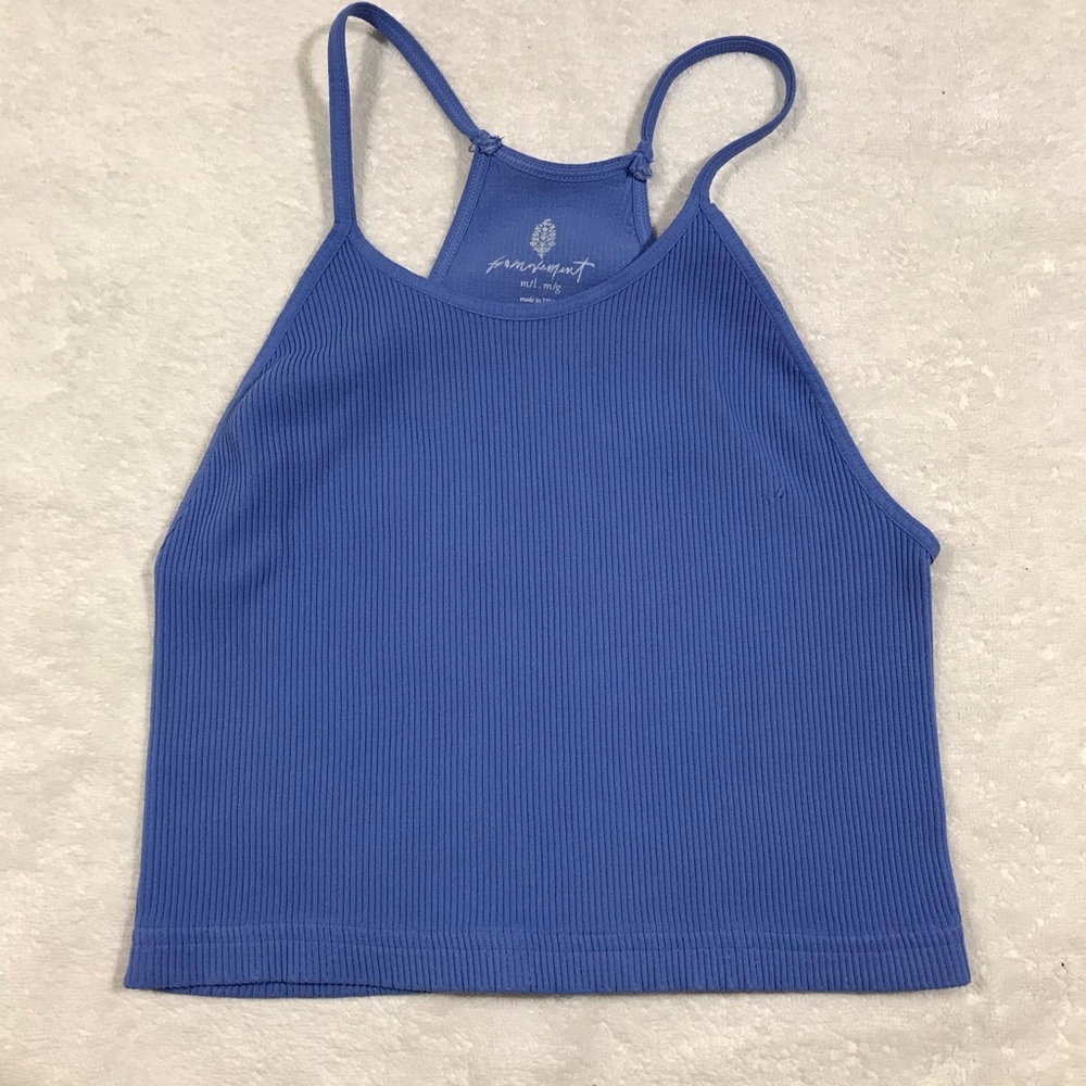 FP Movement Cropped Run Active Brami in blue Size M/L - flaws